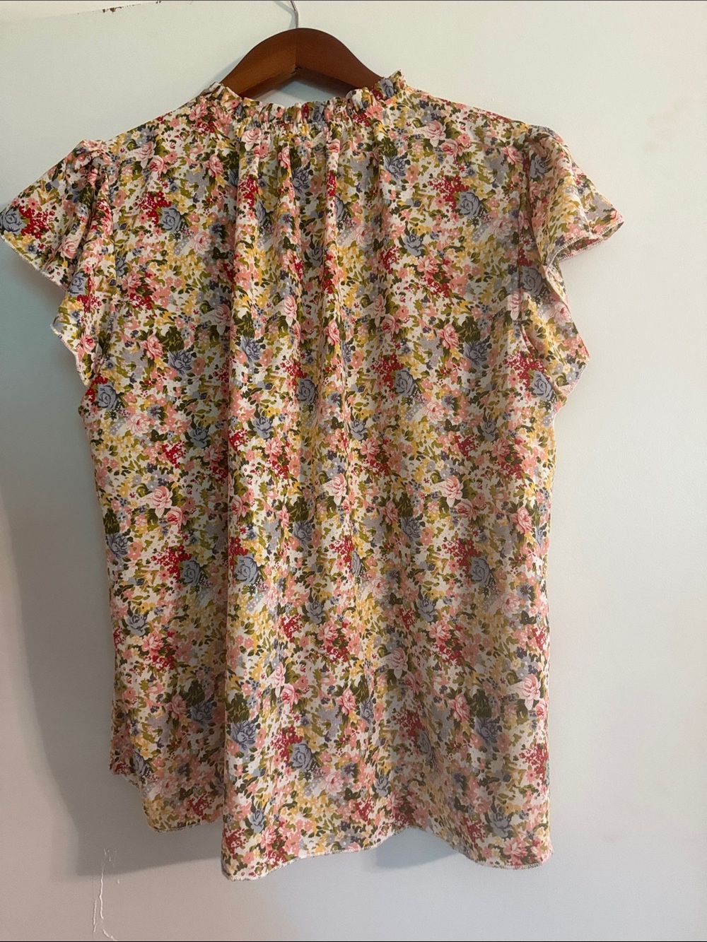 Floral Ruffle Sleeve Button-Front Blouse - Pink Multi - Picture 2 of 3
